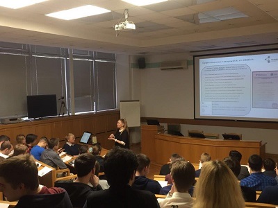 Состоялась встреча руководителя центра оценки квалификации АО "НИИМЭ" Лилианы Поликарповой со студентами НИУ МИЭТ